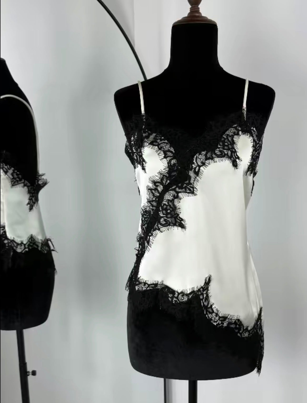 Womens Retro Hem Lace Trim Top, Satin Camisole, Casual Top